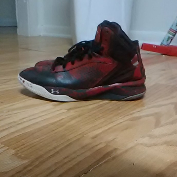 Curry's - Picture 4 of 5